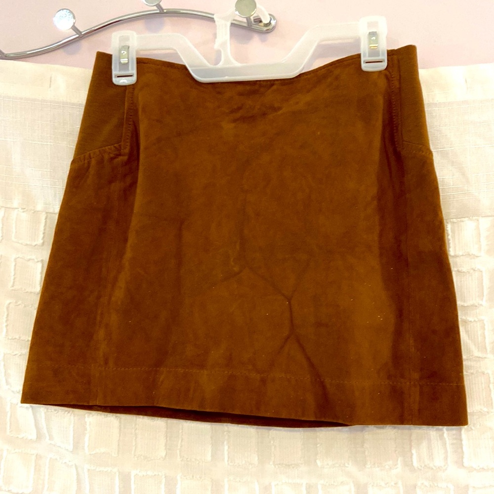 BCBG mini skirt brown